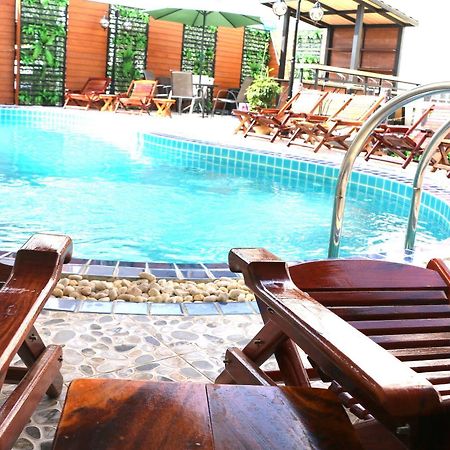 Mali Namphu Hotel Виентиане Екстериор снимка